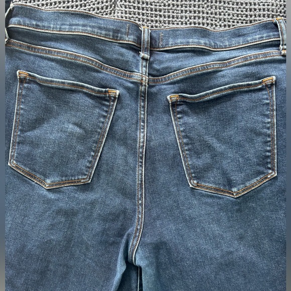 ABERCROMBIE & FITCH skinny High Rise Dark Wash Jeans - Picture 3 of 3